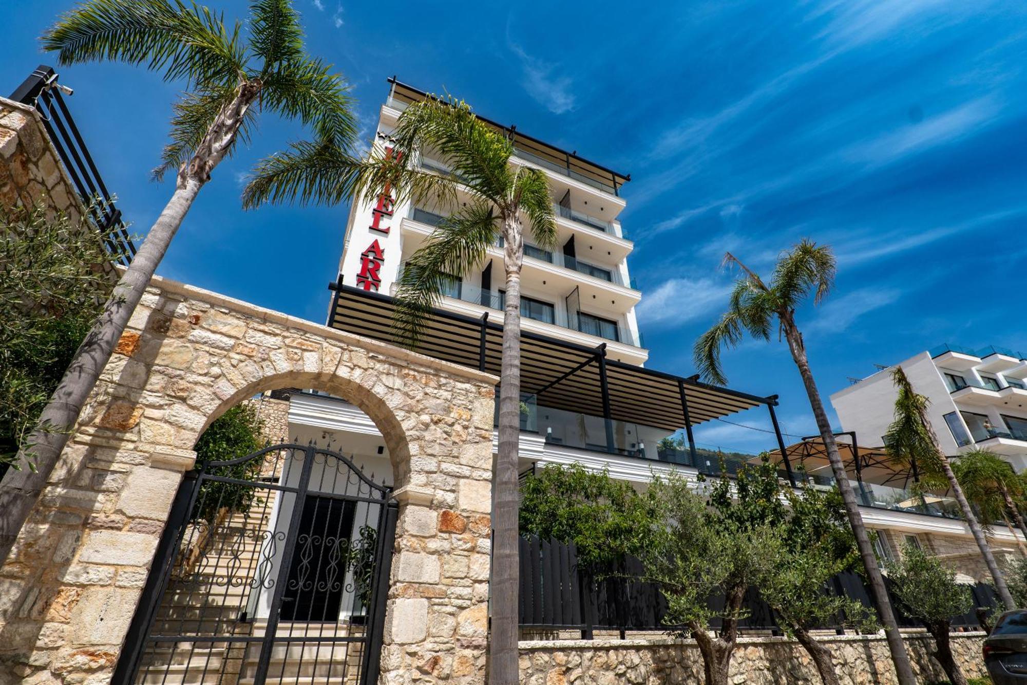 Art Hotel Sarandë Exteriör bild